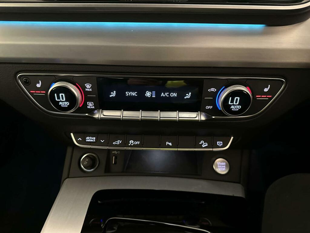Audi Q5 S Line Blue #22