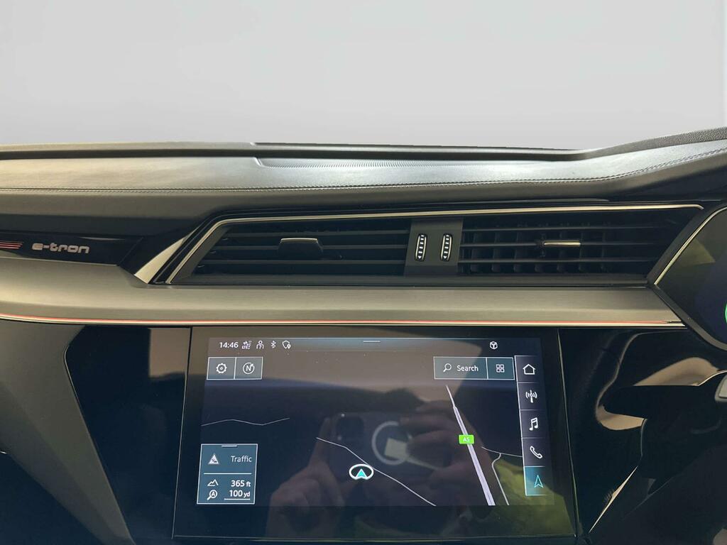 Audi E-tron Quattro Base Black #22