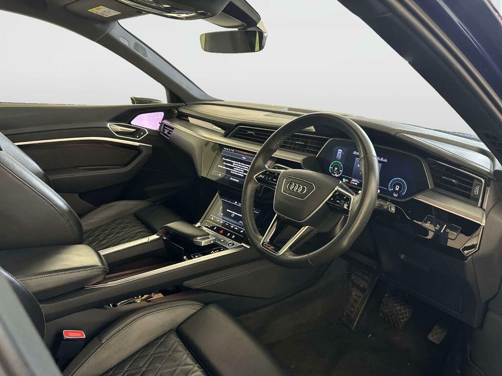 Audi E-tron Quattro Base Black #14