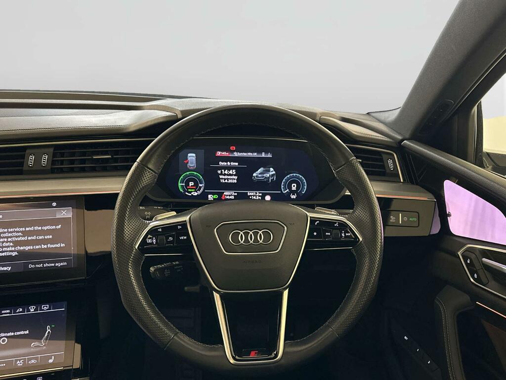 Audi E-tron Quattro Base Black #13