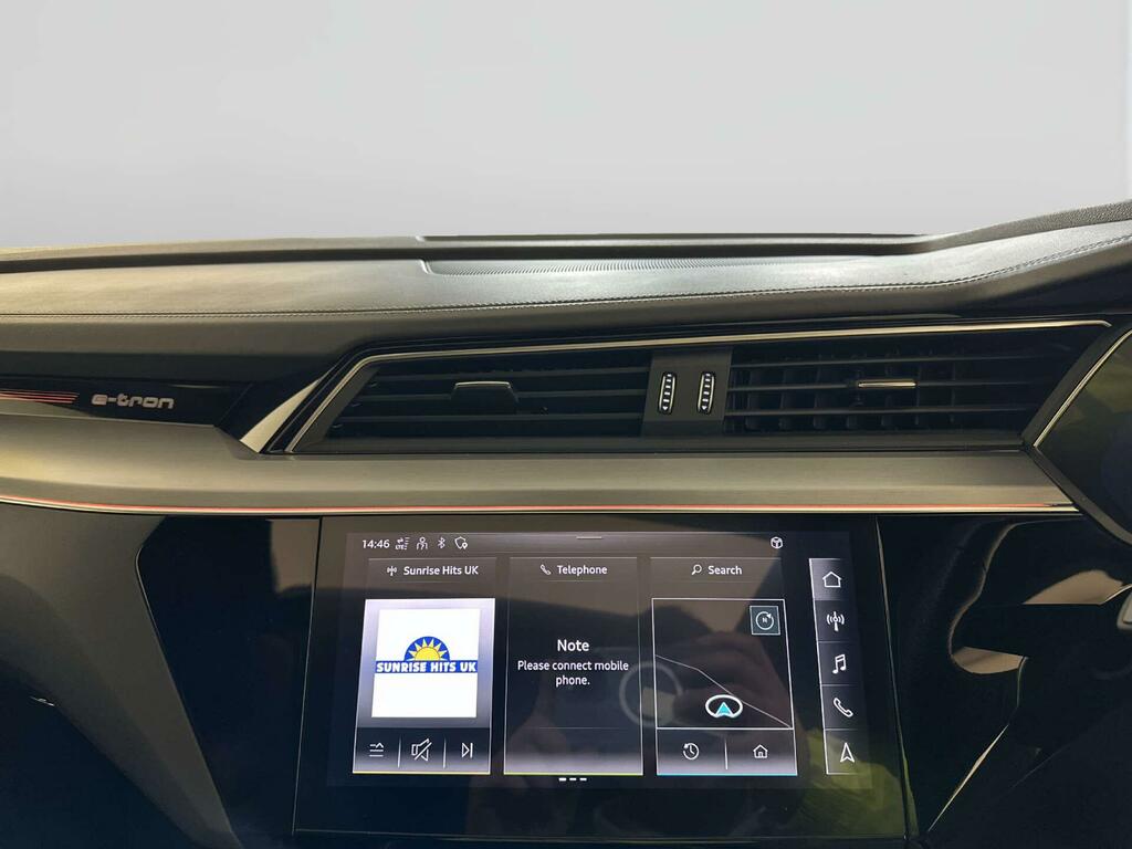 Audi E-tron Quattro Base Black #20