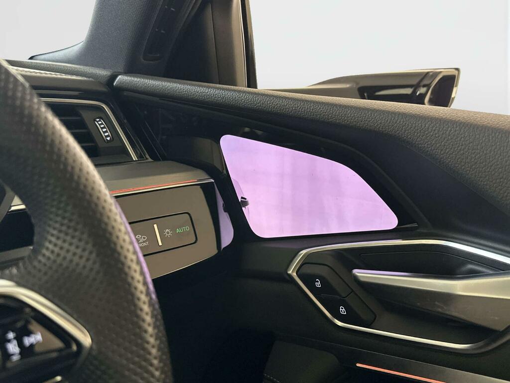 Audi E-tron Quattro Base Black #19