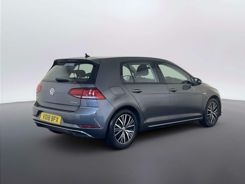 Volkswagen Golf Se White #8