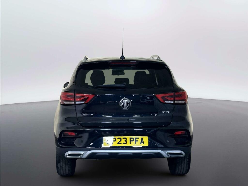 MG ZS #7