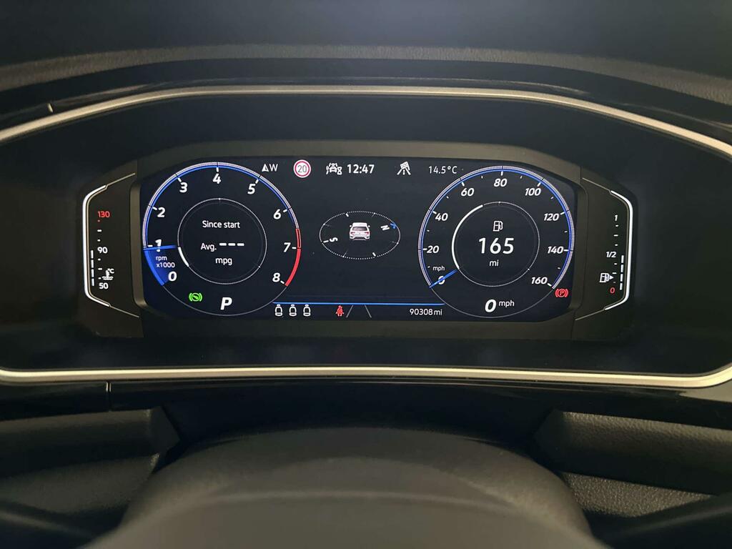 Volkswagen T-Roc Active Black #16