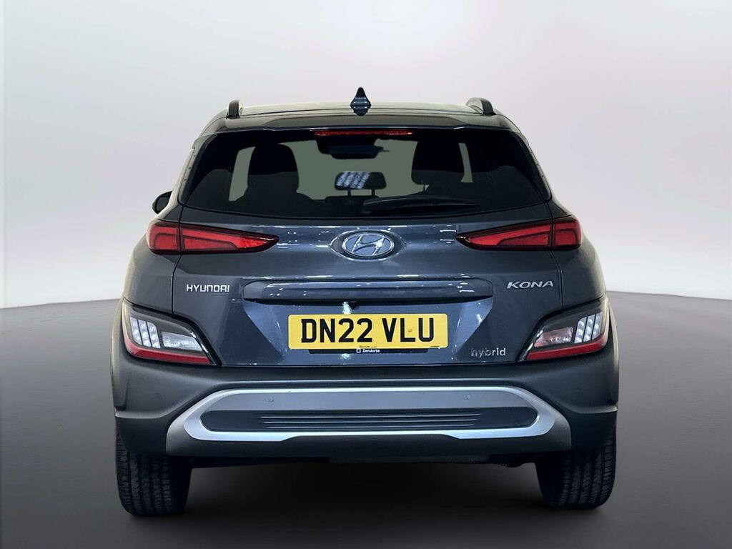 Hyundai Kona Hatchback White #7