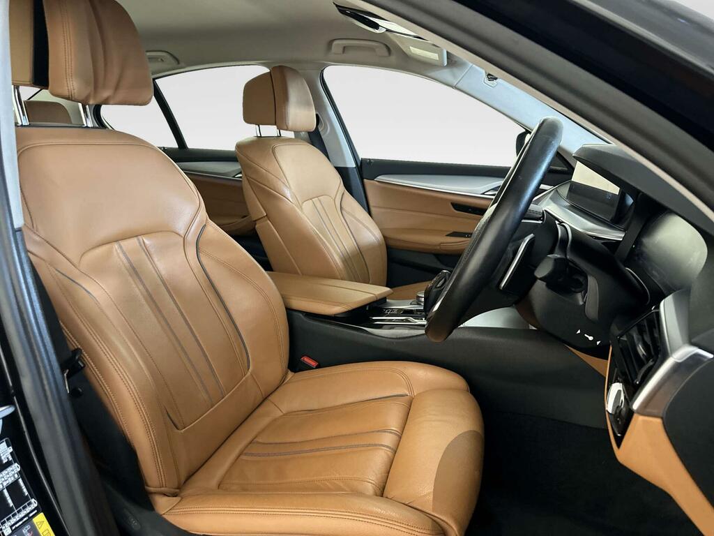BMW 5 Series Grey #11