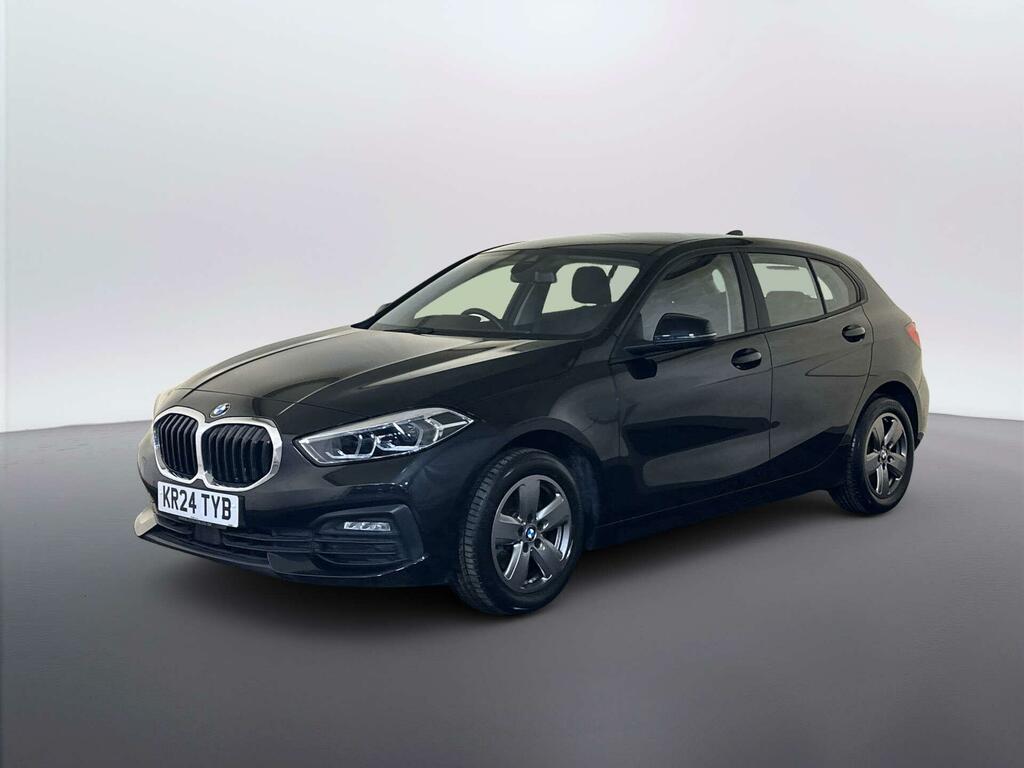 BMW 1 Series Se White #4