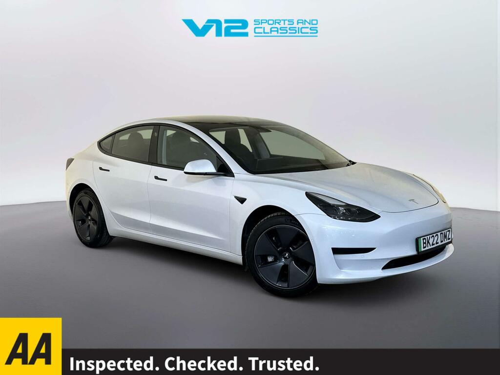 Tesla Model 3 Dual Motor Performance Saloon White