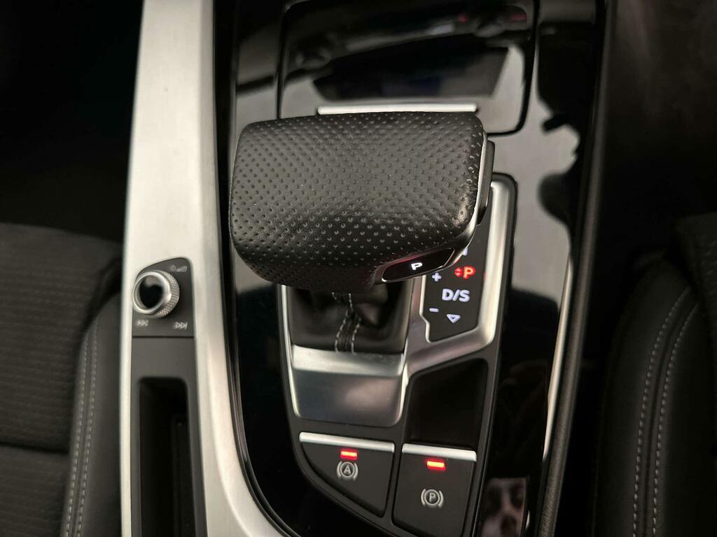 Audi A5 2L S Line White #23