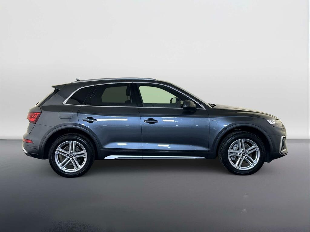 Audi Q5 S Line Black #9