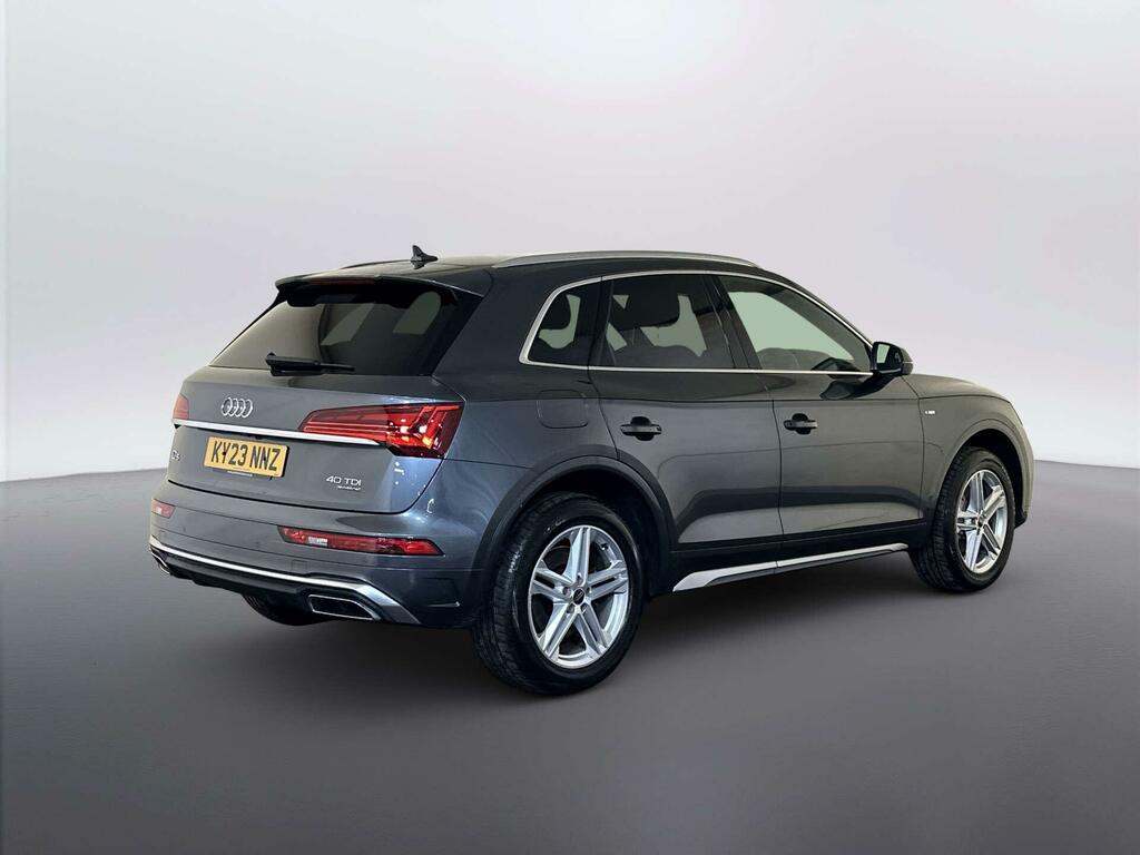 Audi Q5 S Line Black #8