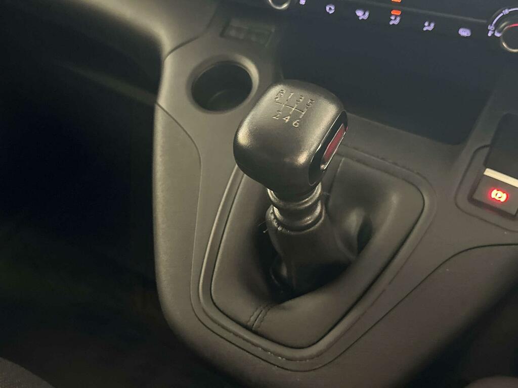 Peugeot Partner Mpv White #22