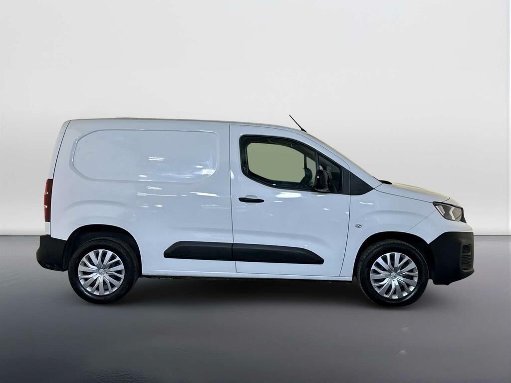 Peugeot Partner Mpv White #9