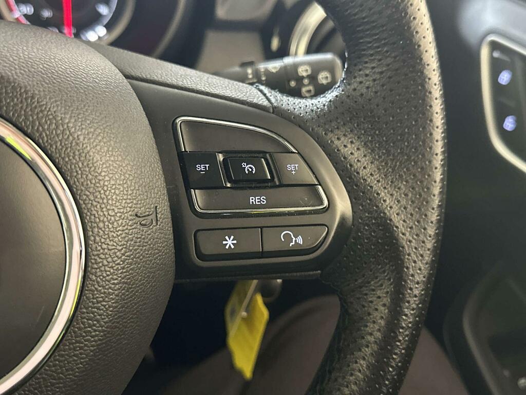 MG MG3 1.5L Excite Silver #17