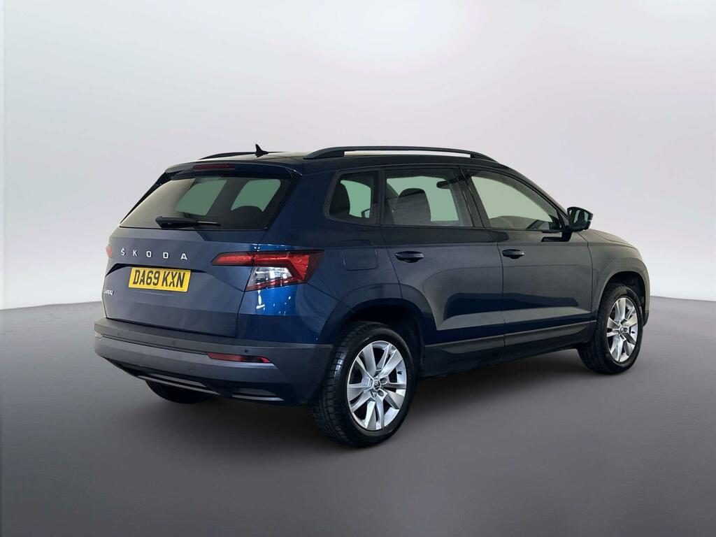 Skoda Karoq Suv Blue #8