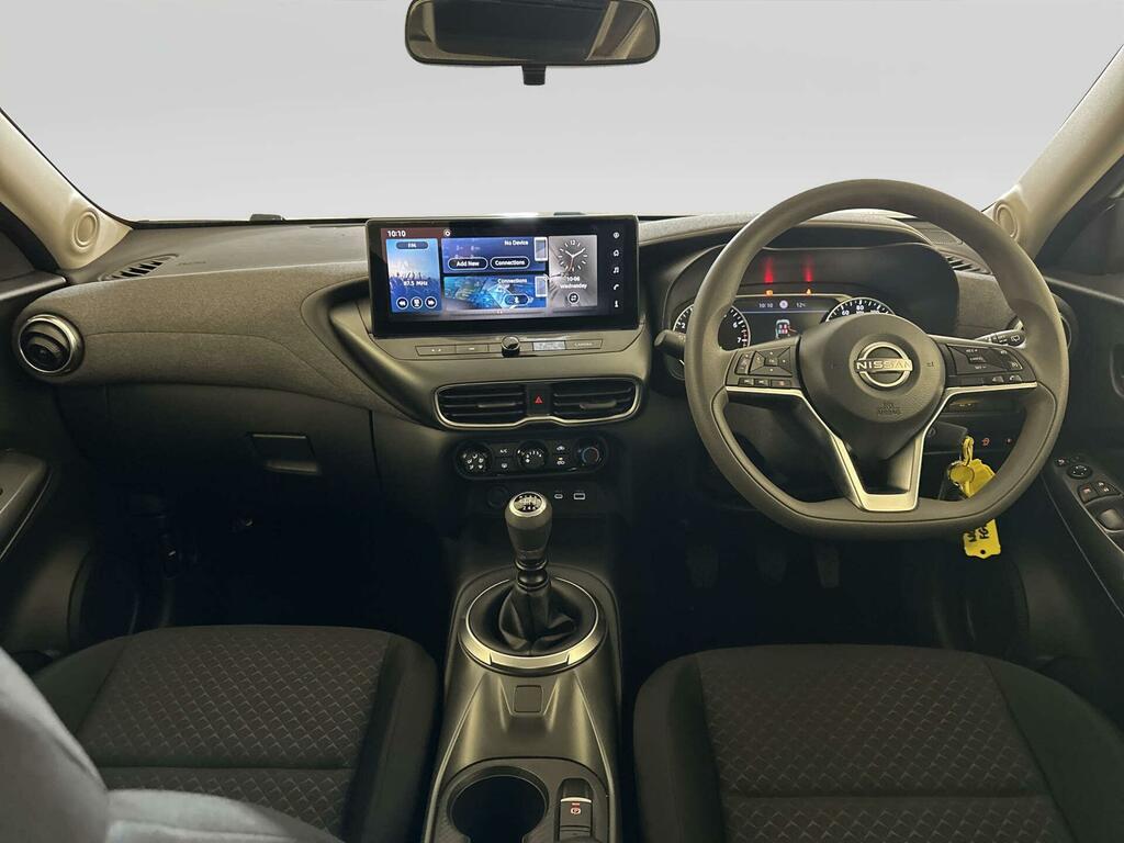 Nissan Juke 1.0 Dig-t Acenta Premium Suv Eur NG74FGE White #2
