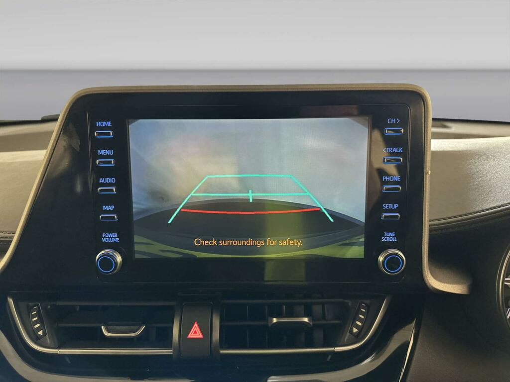 Toyota C-Hr Hatchback #17