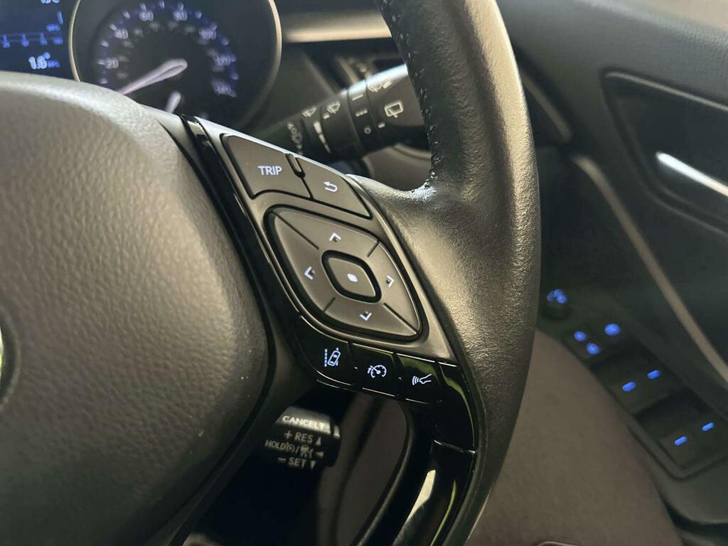 Toyota C-Hr Hatchback #16