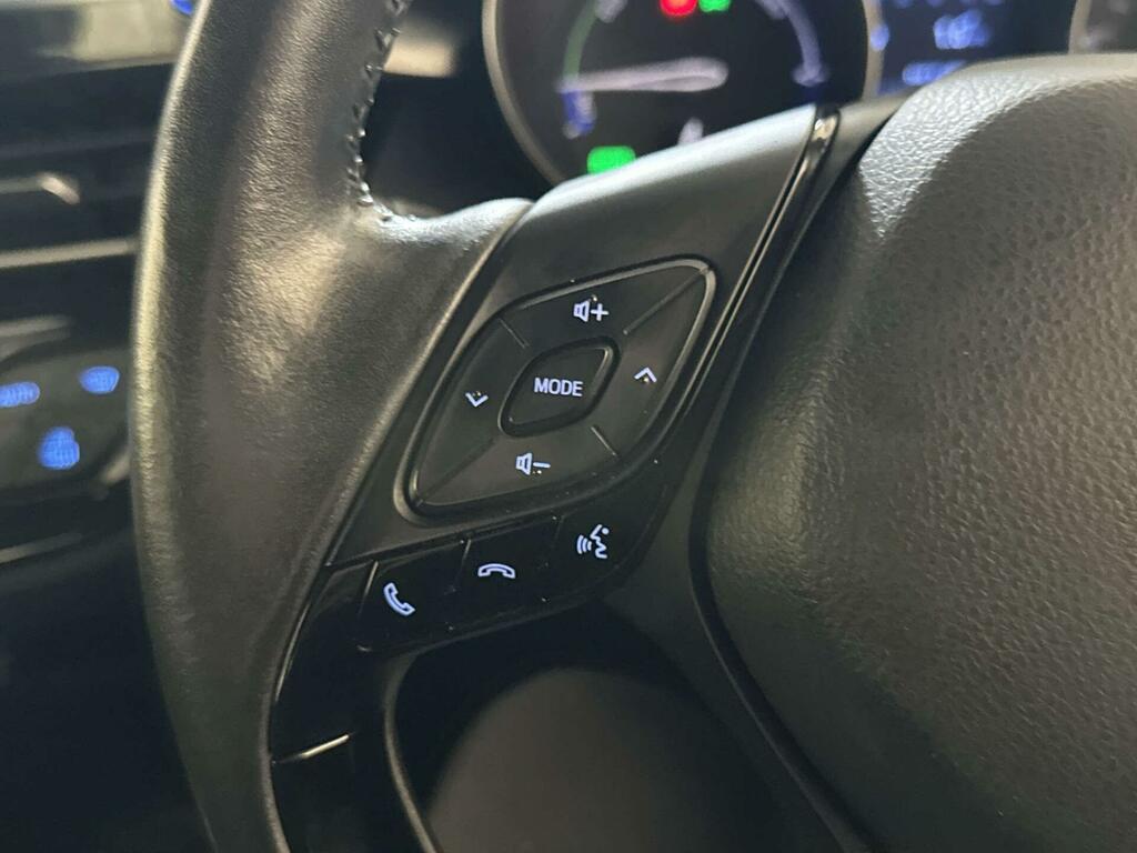 Toyota C-Hr Hatchback #14