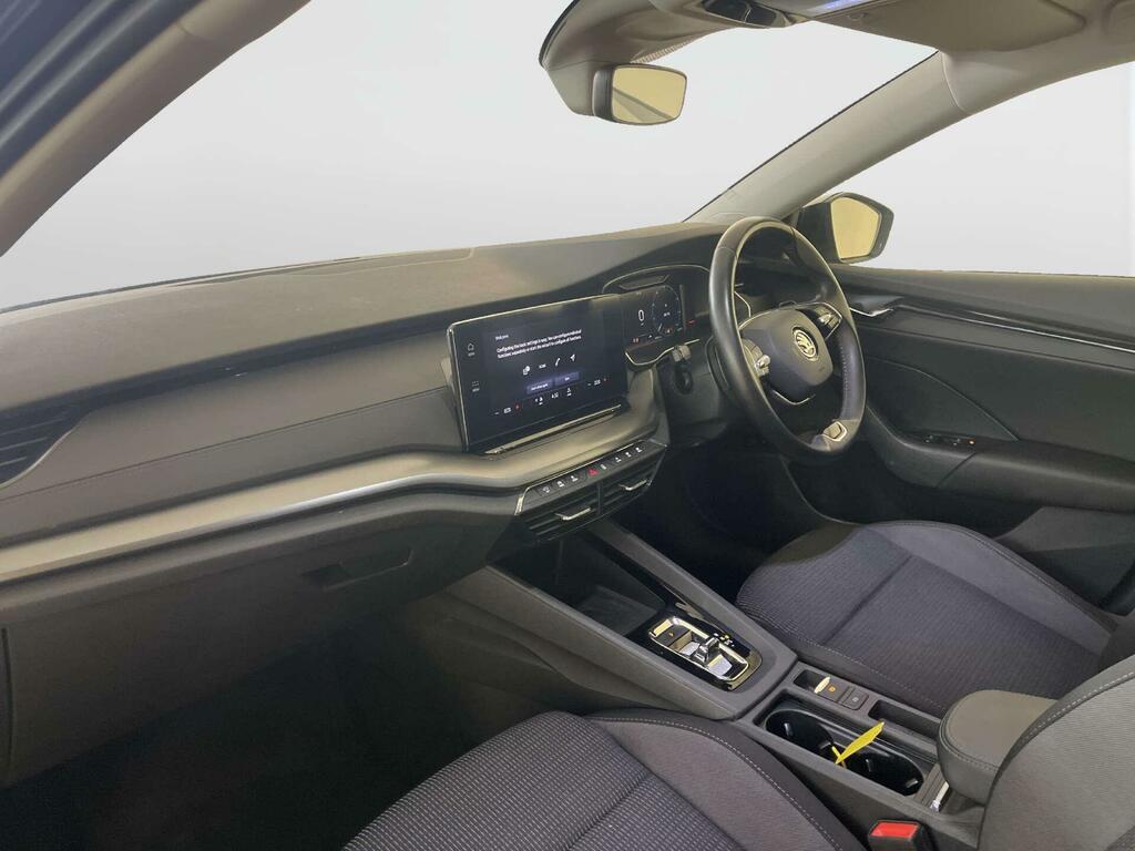 Skoda Octavia 1.5 Tsi Se Grey #10