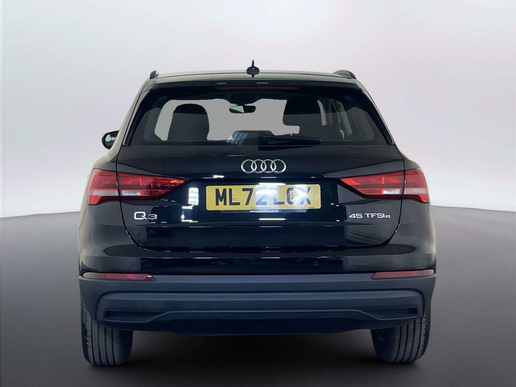 Audi Q3 Black Edition 45 Tfsi E 245 Ps S Tronic White #7