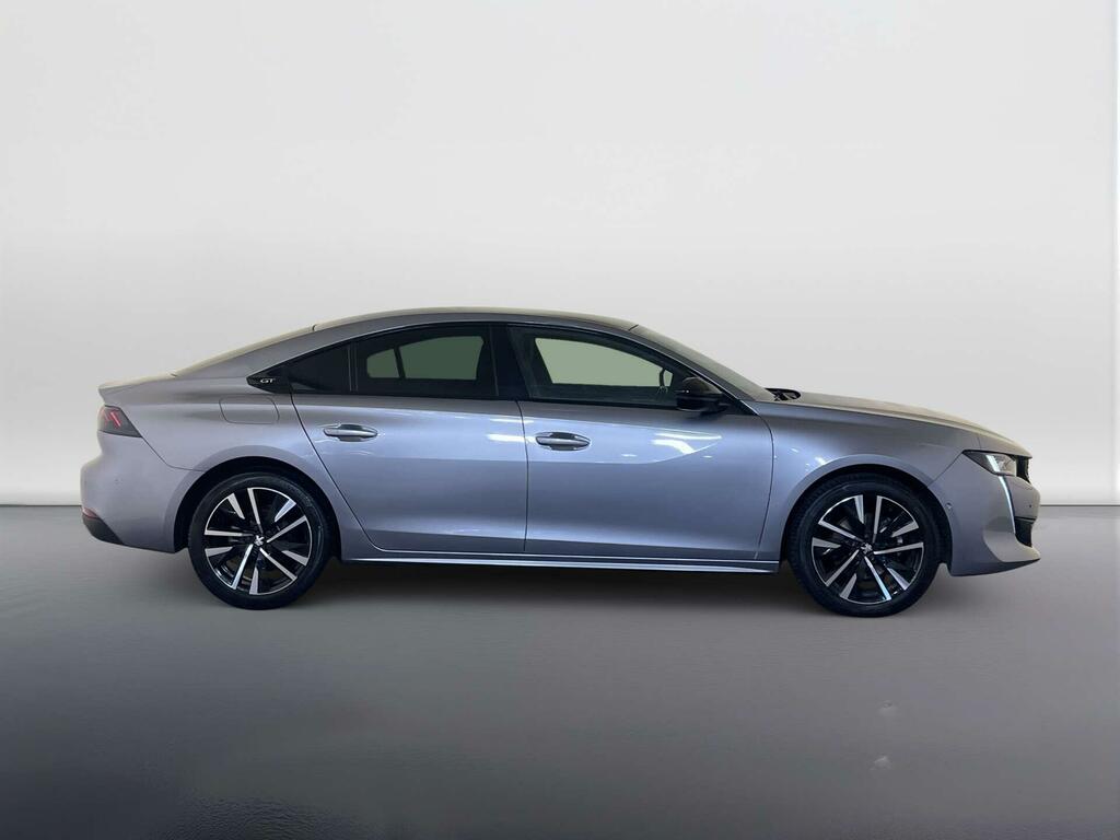Peugeot 508 Hatchback Red #9