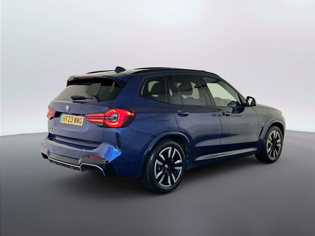 BMW iX3 80Kwh M Sport Pro Black #8