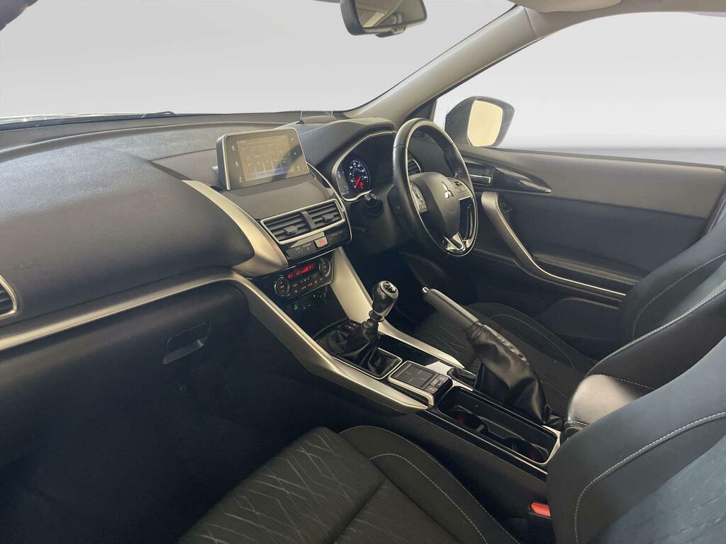 Mitsubishi Eclipse Cross 1.5L 3 White #10