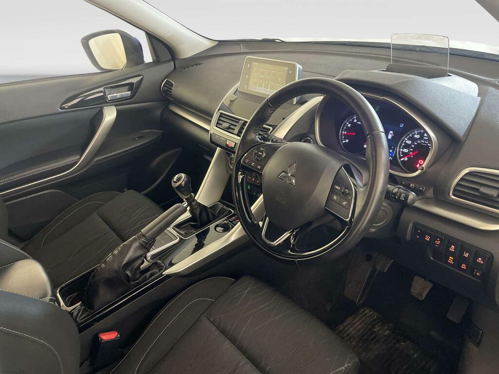 Mitsubishi Eclipse Cross 1.5L 3 White #15