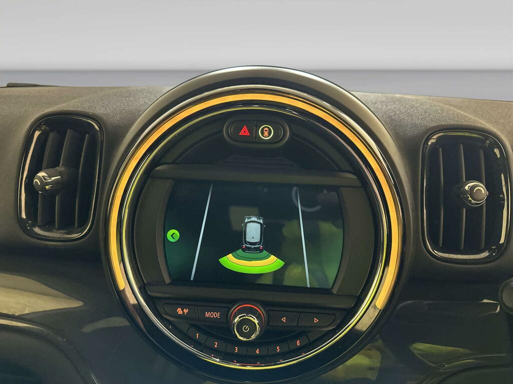 Mini Countryman Red #22
