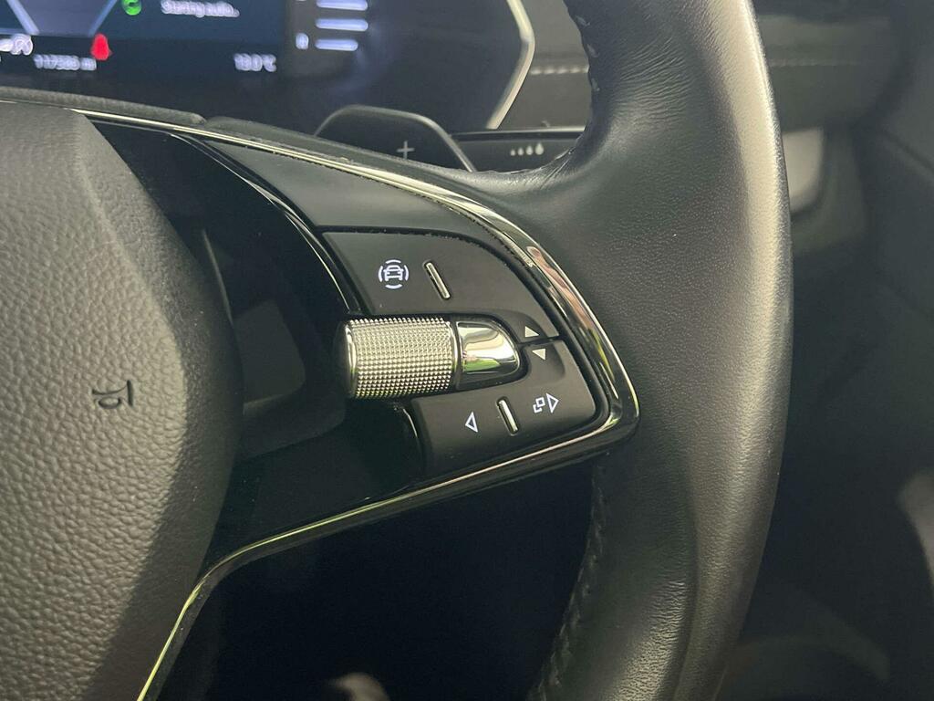 Skoda Octavia Se Technology Black #18