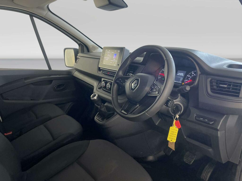 Renault Trafic 2.0 Dci Blue Sl28 Business Panel Van M White #2