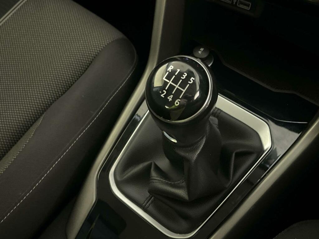Volkswagen T-Roc Grey #25