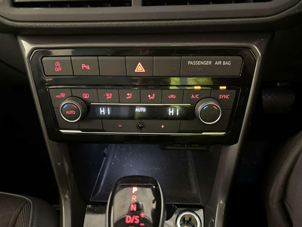 Volkswagen T-Cross Active Grey #23