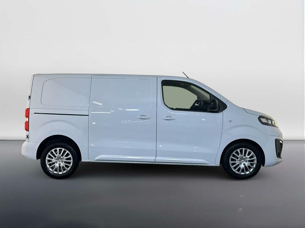 Vauxhall Vivaro Pro White #9