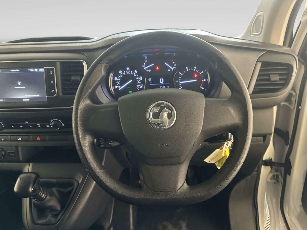 Vauxhall Vivaro Pro White #14