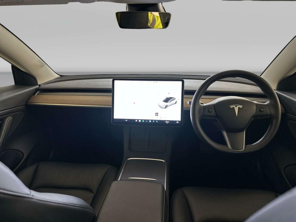 Tesla Model 3 Standard Range Plus Saloon Rwd White #2