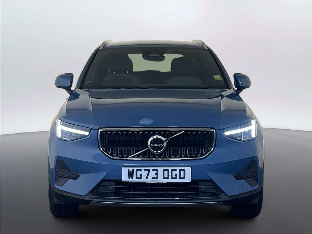 Volvo XC40 2.0 B3 Mhev Core Suv Hybrid Dct Eu Blue #3