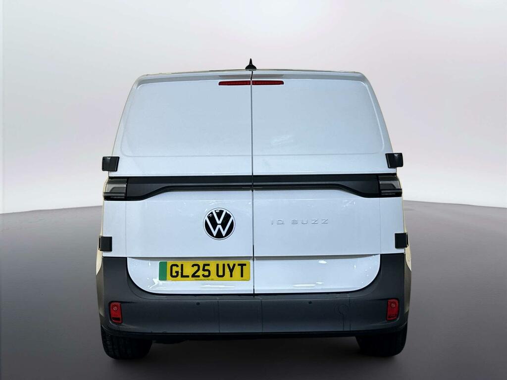 Volkswagen ID.Buzz Life Pro White #7