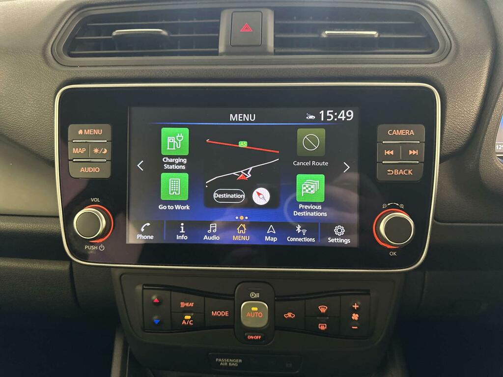 Nissan Leaf Tekna Black #19