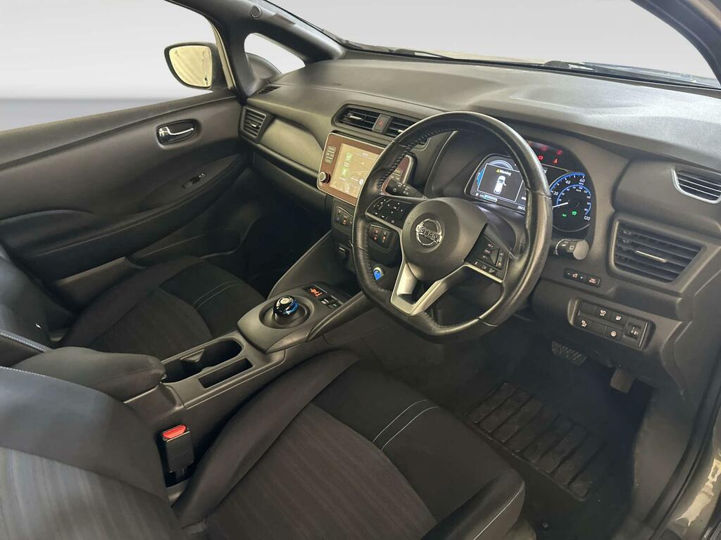 Nissan Leaf Tekna Black #15