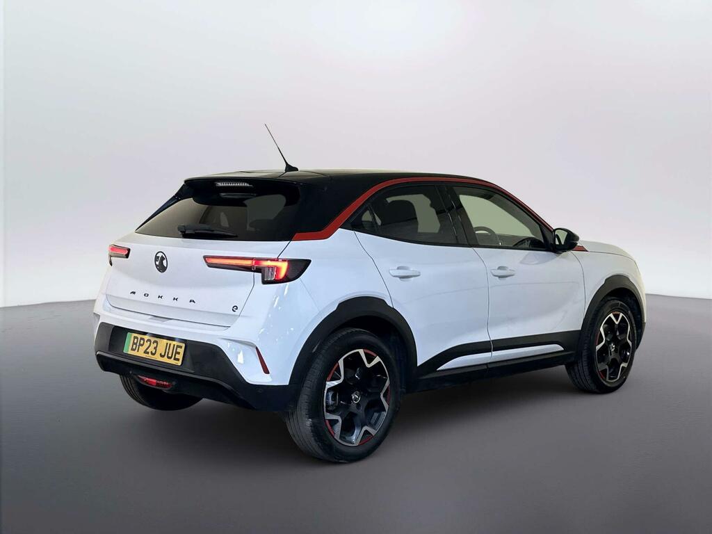 Vauxhall Mokka-e Ultimate White #8