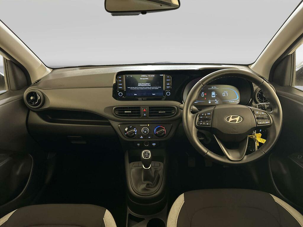Hyundai I10 1.0 Advance Hatchback Euro 6 S White #2