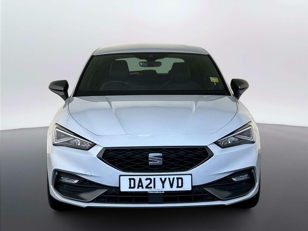 Seat Leon 1.5 Etsi Mhev Fr Sport Hatchback Hybrid White #3