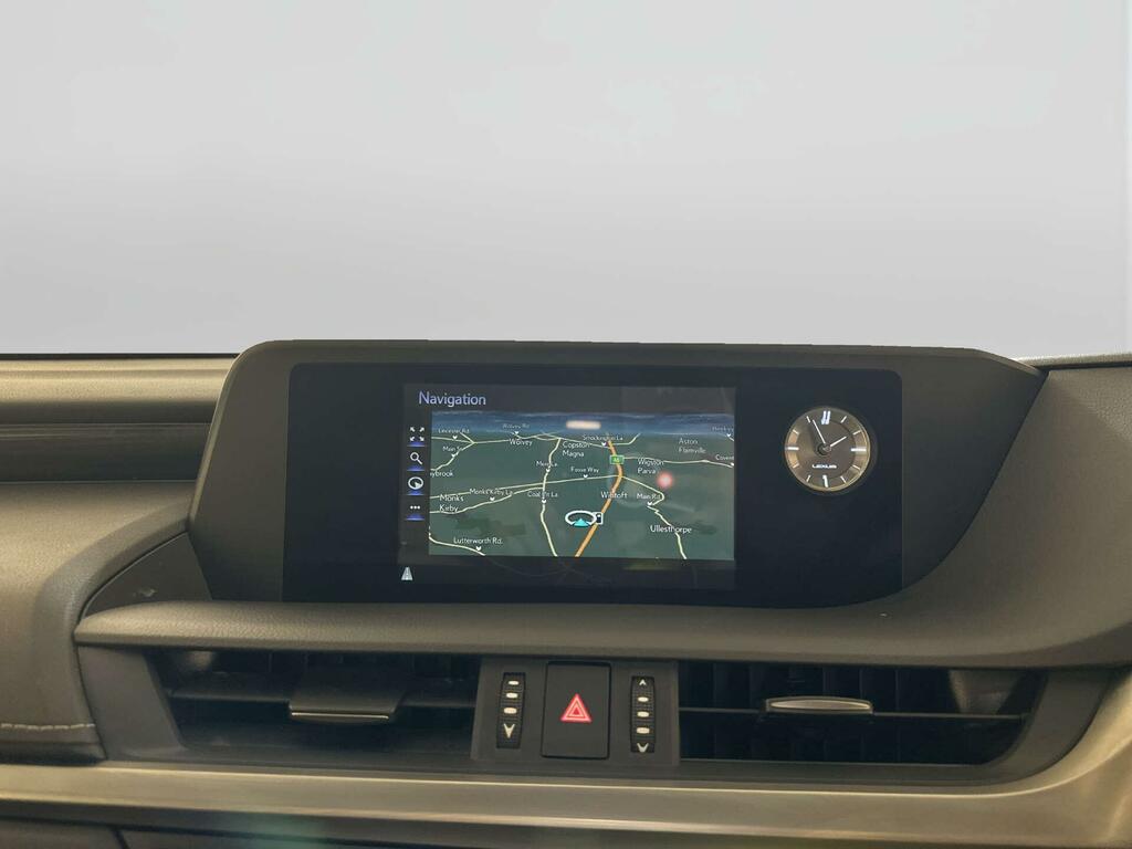 Lexus ES Saloon Black #19