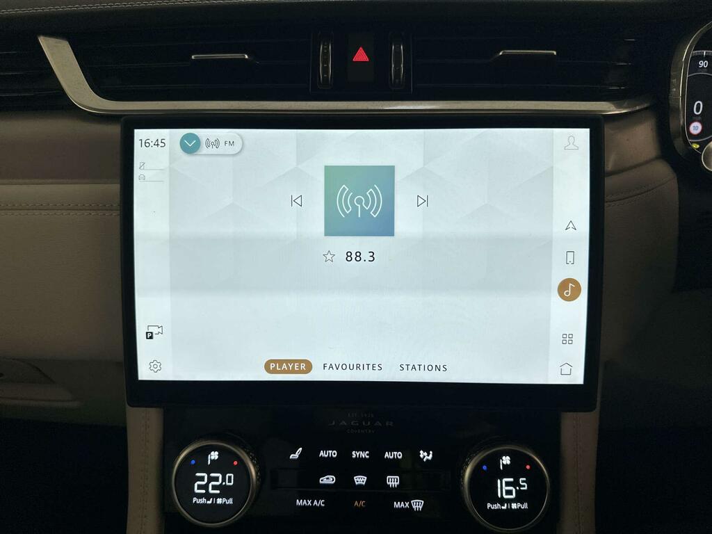 Jaguar F-Pace R-dynamic Se Black #22