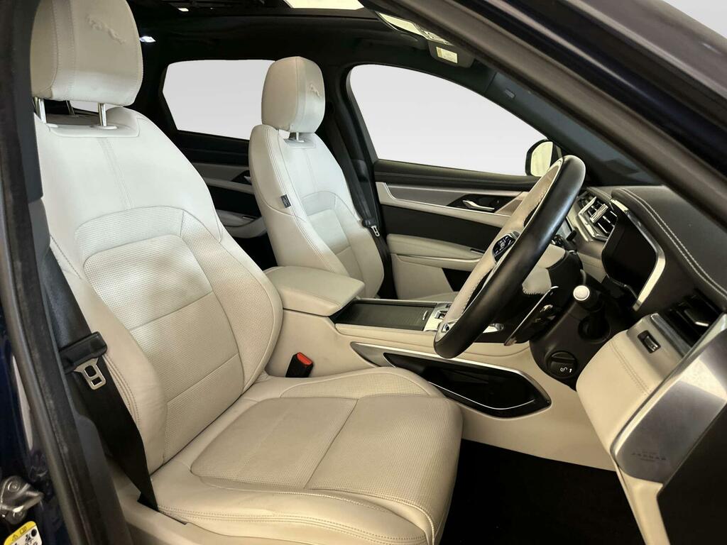Jaguar F-Pace R-dynamic Se Black #11