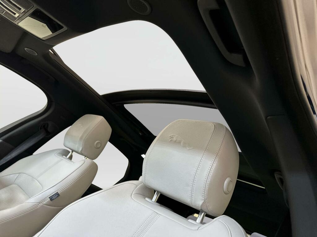 Jaguar F-Pace R-dynamic Se Black #13