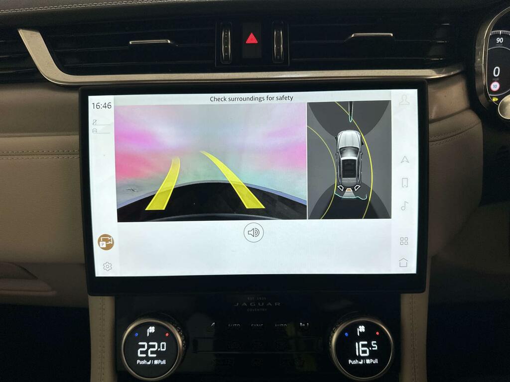 Jaguar F-Pace R-dynamic Se Black #23